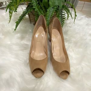 Christian Louboutin red bottom/ suede color